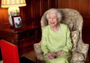 Warga Inggris suarakan dukungan kesembuhan Ratu Elizabeth dari Covid-19