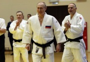 Sanksi invasi, federasi taekwondo tarik sabuk hitam Putin