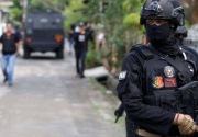Densus 88 tangkap 16 tersangka teroris di Sumatera Barat