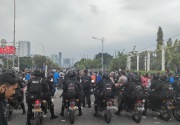 Gunakan sepeda motor, polisi kejar massa aksi