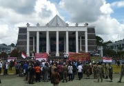 Dukung pembentukan Provinsi Papua Tengah, ribuan warga aksi ke jalan
