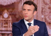 Unggul dalam survei dari Le Pen, Macron ingatkan pendukungnya tetap 'mencoblos'