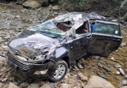 Penampakan mobil pejabat Bengkulu yang jatuh ke jurang 