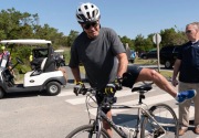 Presiden Amerika Joe Biden jatuh dari sepeda: Kaki saya terjepit