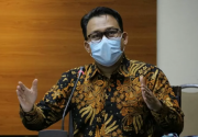 Korupsi LNG Pertamina, KPK periksa karyawan BUMN