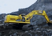 United Tractors bersama Komatsu hadirkan excavator hybrid