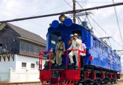 Spesial HUT ke-77 RI, KAI operasikan Lokomotif Bon-Bon dan Kereta Djoko Kendil