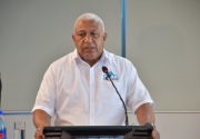 Perdana Menteri Fiji  pusing putranya menjadi terdakwa kasus kekerasan 