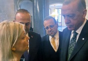 Erdogan bertemu dengan Perdana Menteri Swedia di Praha