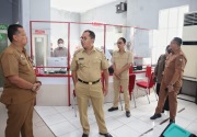 Sidak Kantor Dukcapil, Wali Kota Makassar pastikan pelayanan administrasi warga optimal