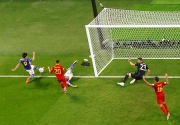 Pundit sepak bola mencurigai sesuatu setelah VAR membuat gol Jepang disahkan