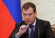 Medvedev memperingatkan penggunaan nuklir jika Rusia dikalahkan oleh senjata NATO 