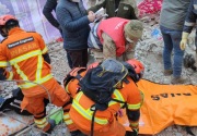 Tim INASAR berhasil evakuasi 5 korban gempa Turki