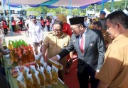 Disdag Kota Padang gelar pasar murah sebulan sekali demi kendalikan inflasi