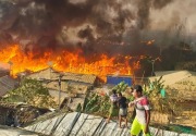 Kebakaran hebat melanda kamp pengungsian Rohingya 