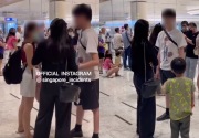 Drama wanita pergoki suami dengan selingkuhan di Bandara viral di Singapura 