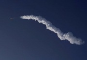 Roket raksasa SpaceX meledak beberapa menit setelah diluncurkan dari Texas