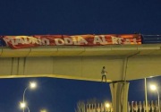 4 Orang ditangkap terkait patung pemain Real Madrid Vinicius yang digantung di jembatan