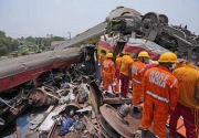 Kecelakaan kereta di India telah menewaskan lebih dari 280 orang