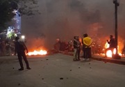 Duka warga Dago Elos: Laporan ditolak, dihina, ditembaki gas air mata oleh polisi