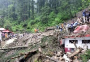 Sedikitnya 72 orang tewas setelah hujan deras dan tanah longsor di India