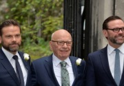 Rupert Murdoch mundur sebagai pimpinan Fox News, News Corp