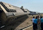 KAI masih evakuasi penumpang KA Argo Semeru yang anjlok