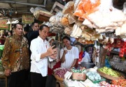 Setop politisasi bansos, Pak Jokowi...