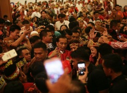 Politik AMAN, janji Jokowi, dan ayunan suara masyarakat adat