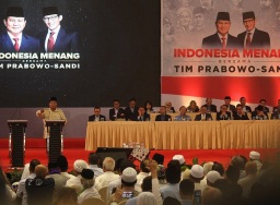 AHY tak masuk, berikut daftar 65 calon menteri Prabowo-Sandi