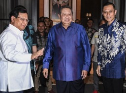 SBY sebut pertemuan Jokowi-AHY tak bahas kekalahan Prabowo