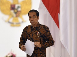 Jokowi resmi lantik Nadiem jadi Mendikbud-Ristek, Bahlil Menteri Investasi