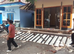 Gempa bumi M 5,3 di Malang sebabkan kerusakan bangunan di Blitar
