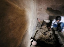 Arkeolog Mesir temukan 5 makam kuno di Kota Saqqara