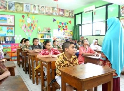Siapkan daya tampung siswa, Disdik Makassar libatkan sekolah swasta dalam PPDB 2022