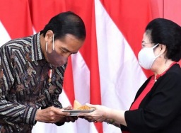 Jokowi puji Megawati soal capres: Tidak grusa-grusu seperti yang lain-lainnya