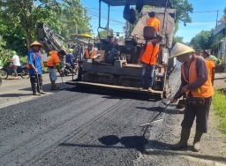 Perbaiki jalan rusak, Pemprov Jateng alokasikan Rp437 miliar 