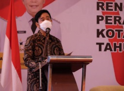 Gibran datangi Kantor PDIP penuhi panggilan Hasto Kristiyanto