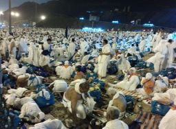 Kemenag diminta tak lepas tangan soal insiden ibadah haji di Muzdalifah