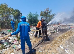 Hampir 1.500 KK mengungsi, Kebakaran TPA Kopi Luhur masih diselidiki