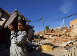 Korban gempa Maroko lebih 2.800, Tim SAR berburu dengan waktu cari korban selamat