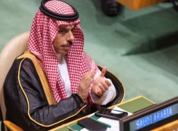 Menteri Saudi memperingatkan lonjakan obat-obatan sintetis di Timur Tengah