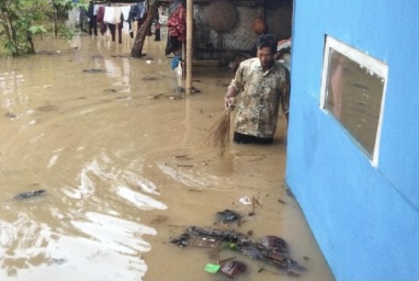 Banjir selimuti kabupaten tasikmalaya sejak semalam