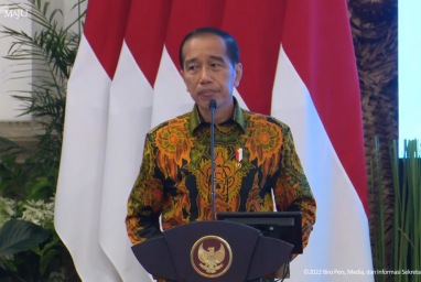 Dorong potensi Indonesia, Jokowi: Buat negara lain bergantung sama kita