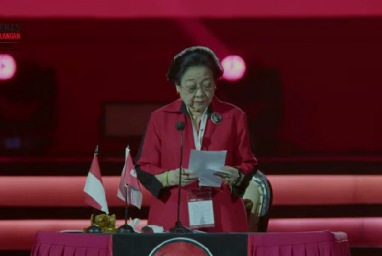 Bantah karena pemilu, Megawati angkat isu pangan dengan cerita Marhaen
