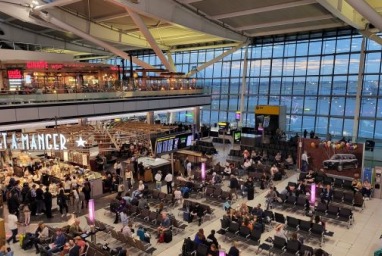 Tempat makan dan minum paling asyik ada di 10 bandara ini