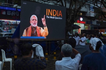 Film investigasi BBC terkait peran PM Modi dalam kerusuhan 2002, membuat India marah