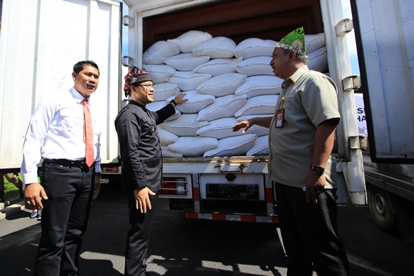 Operasi pasar, solusi sesaat tekan harga beras 