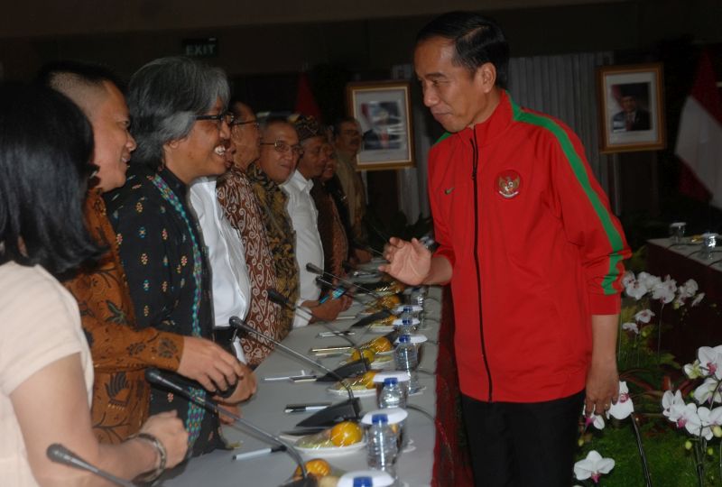 Jokowi perintahkan tangkap pabrik pembuang limbah di sungai