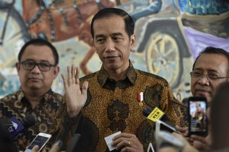 Centang perenang komunikasi politik Jokowi